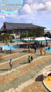 【沖縄】西崎レクレーションプール：小さなお子様から大人まで楽しめるプール施設