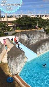 【沖縄】西崎レクレーションプール！小さいウォータースライダーで親子で楽しむ
