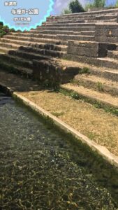 【沖縄絶景】与座川公園の階段泉！水底が見える透明度抜群の川遊び場